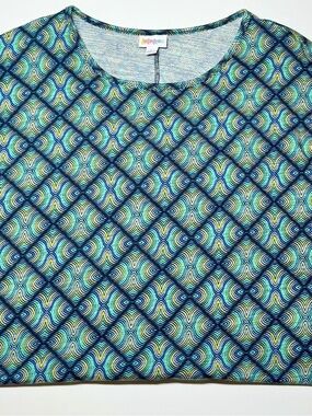 NWT LuLaRoe Irma Tunic Top Large Blue Green Aztec Geometric High Low Hem Rare